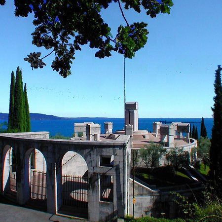 B&B Al Vittoriale Da Maja Gardone Riviera Exterior photo
